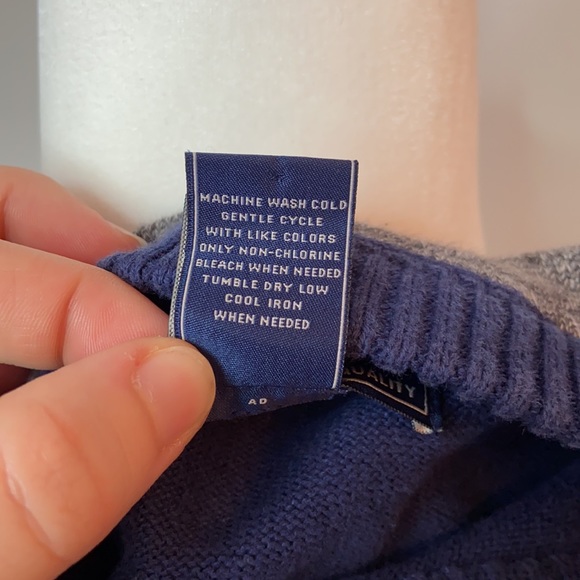 American Rag Men’s Blue and Gray Striped Sweater - Picture 5 of 5